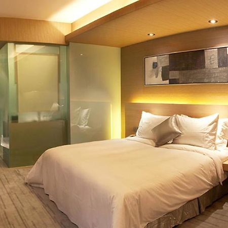 Logosun Hotel Ухань Экстерьер фото